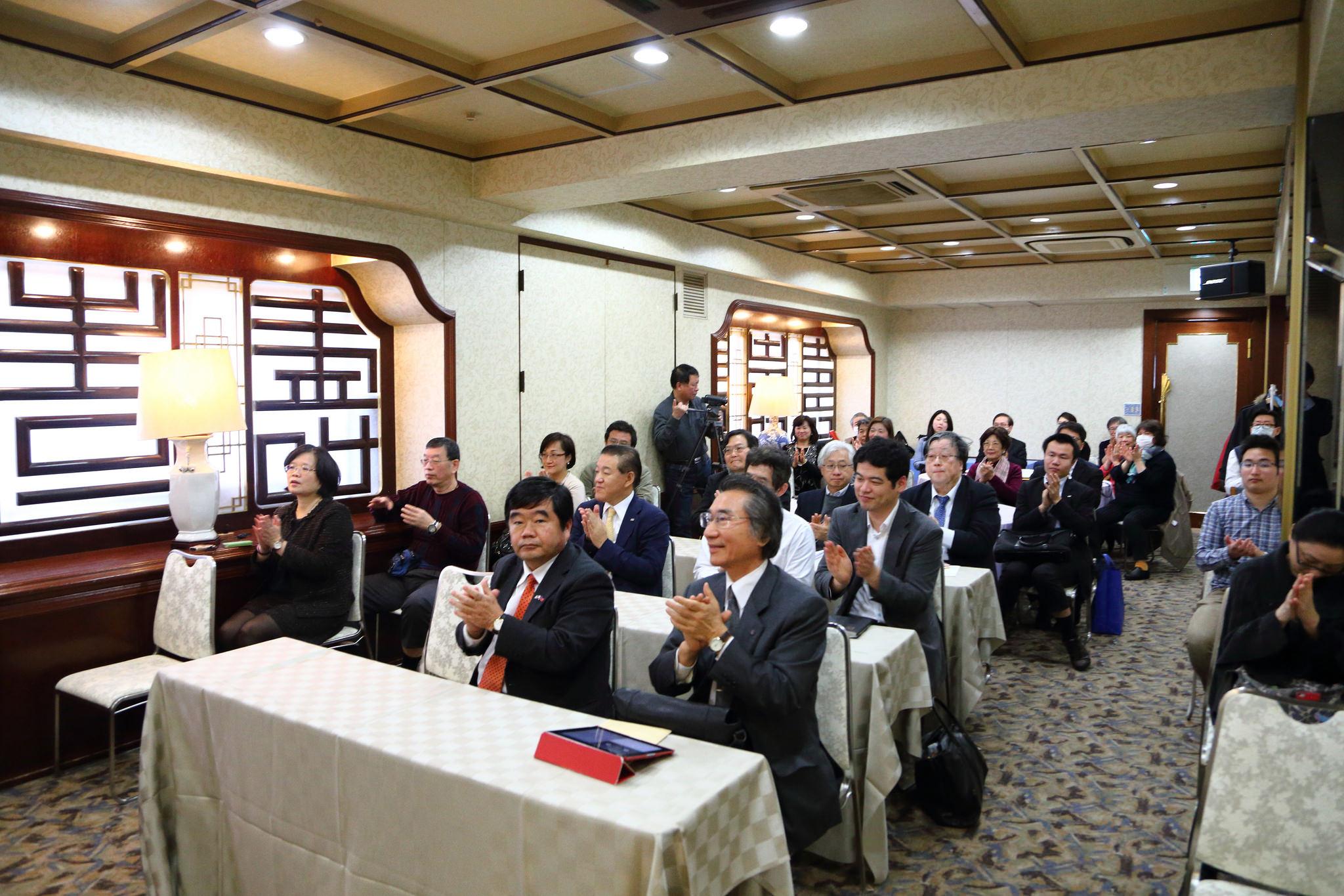 3/6戎総領事が九州台日文化交流会の2016年経済座談会に出席