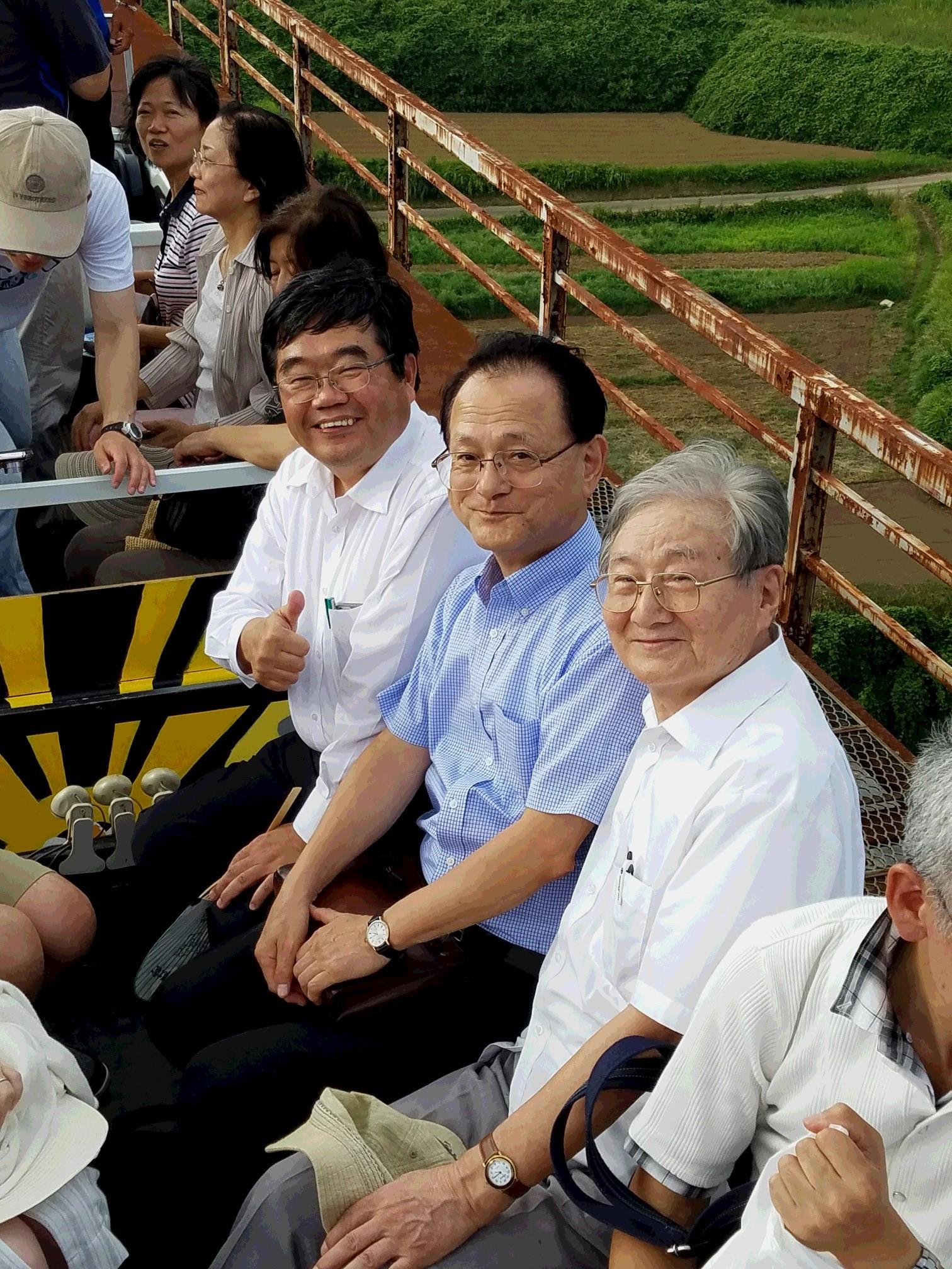 トロッコ登山電車を乗って、棚田を視察しました
