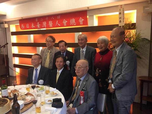 4.本處陳處長訓養與該會竜江健一會長、楊大鵬名譽會長等合影留念