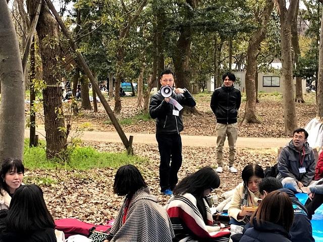 大阪中華總會青年部橋爪會長敦哉致詞情形