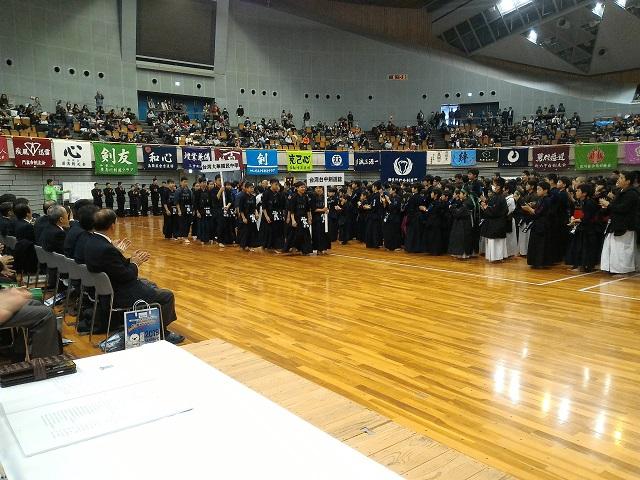 我國少年劍道代表隊進場一景