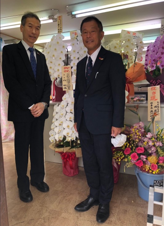 向處長（左）、和田眾議員（右）