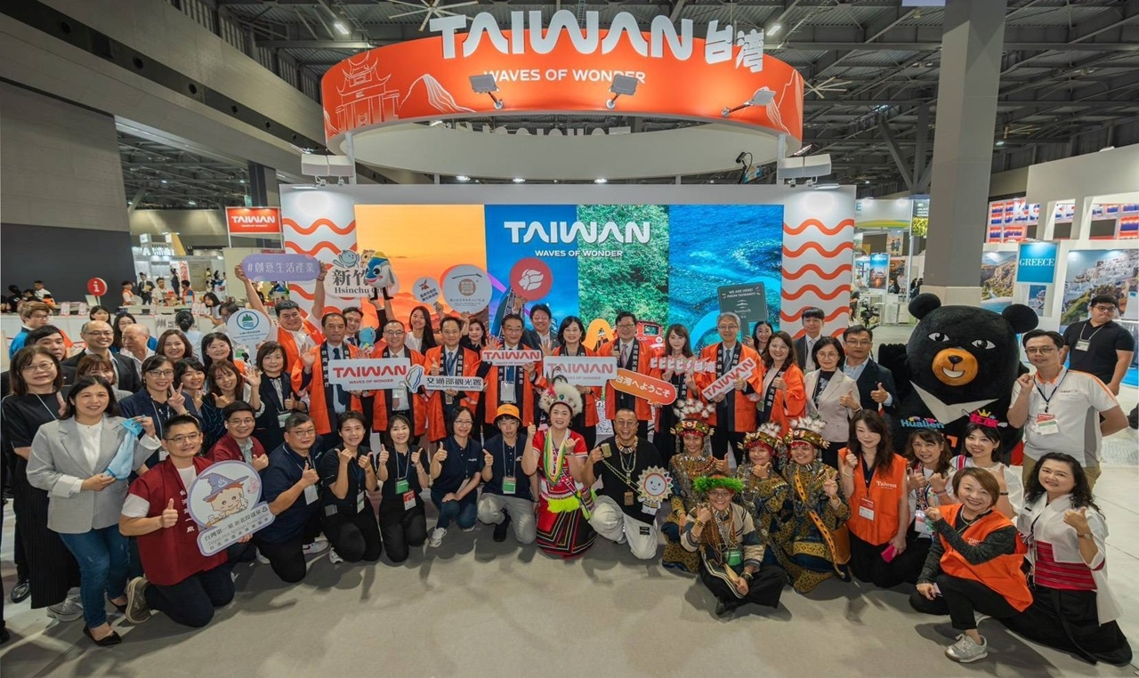 台灣館參展台灣代表團成員合影