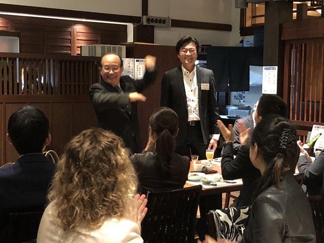 前川師範が李処長を紹介