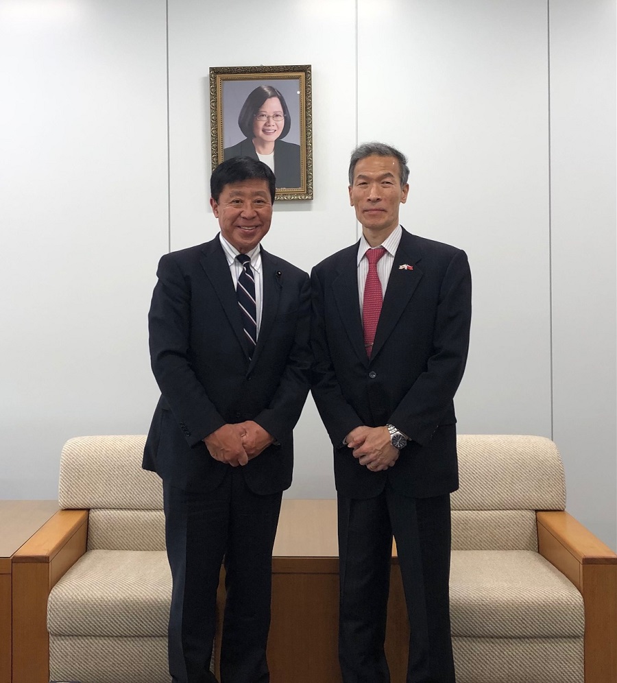 向処長（右）、森田議長（左）