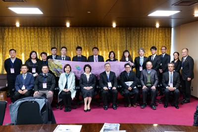 1/16 張処長は宜蘭県訪問団と共に神奈川県庁、鎌倉市役所及び江ノ島電鉄を訪問した