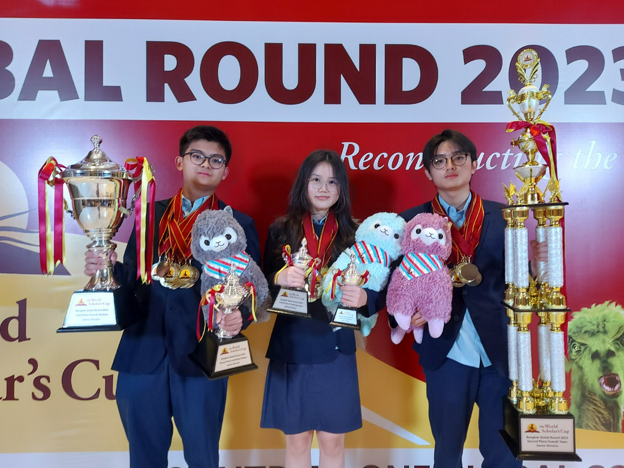 2. Samuel, Raphael, Lovien na榮獲5座獎盃及競賽總成績第二名的卓越成績