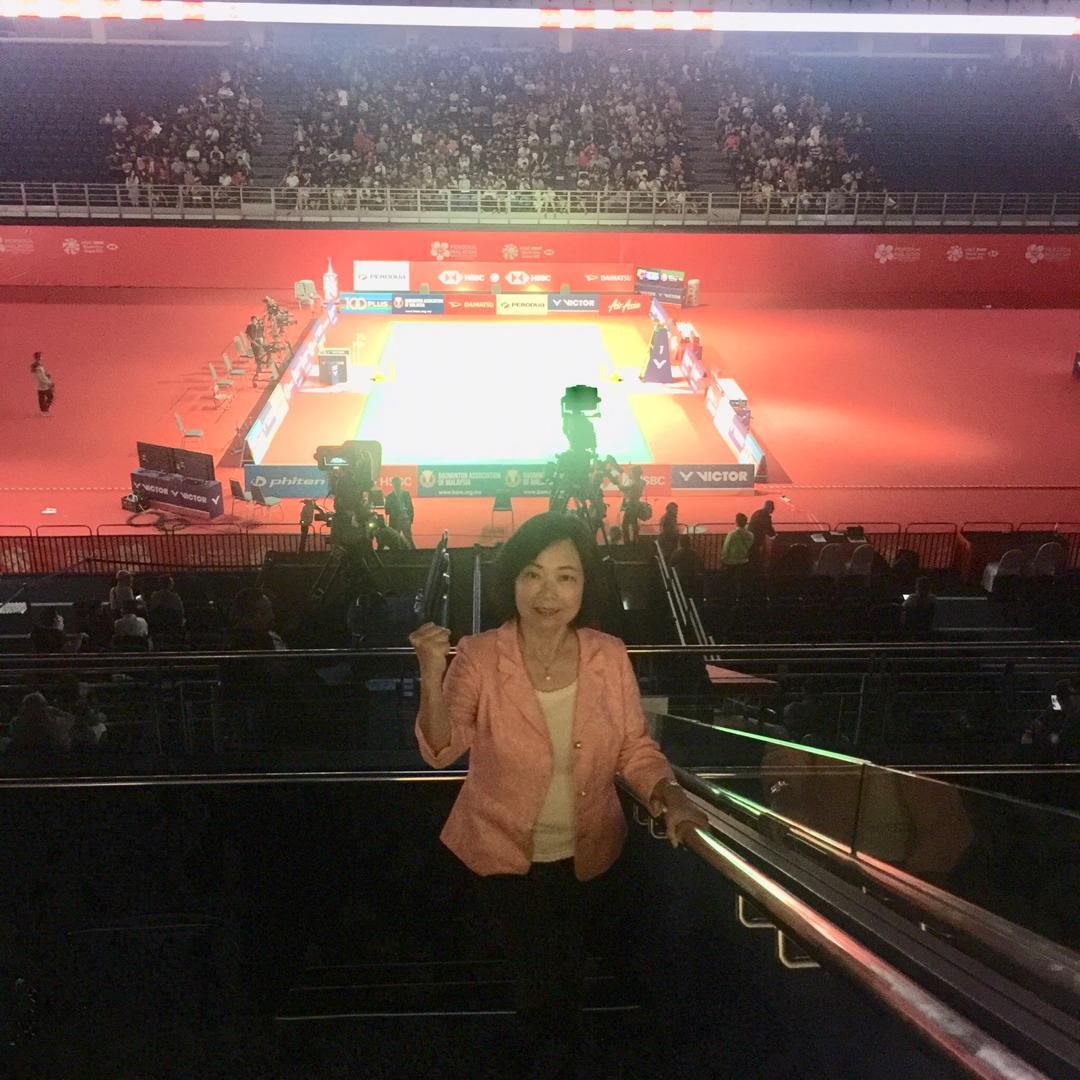 Representative Anne Hung cheers for the Chinese Taipei team in the match.