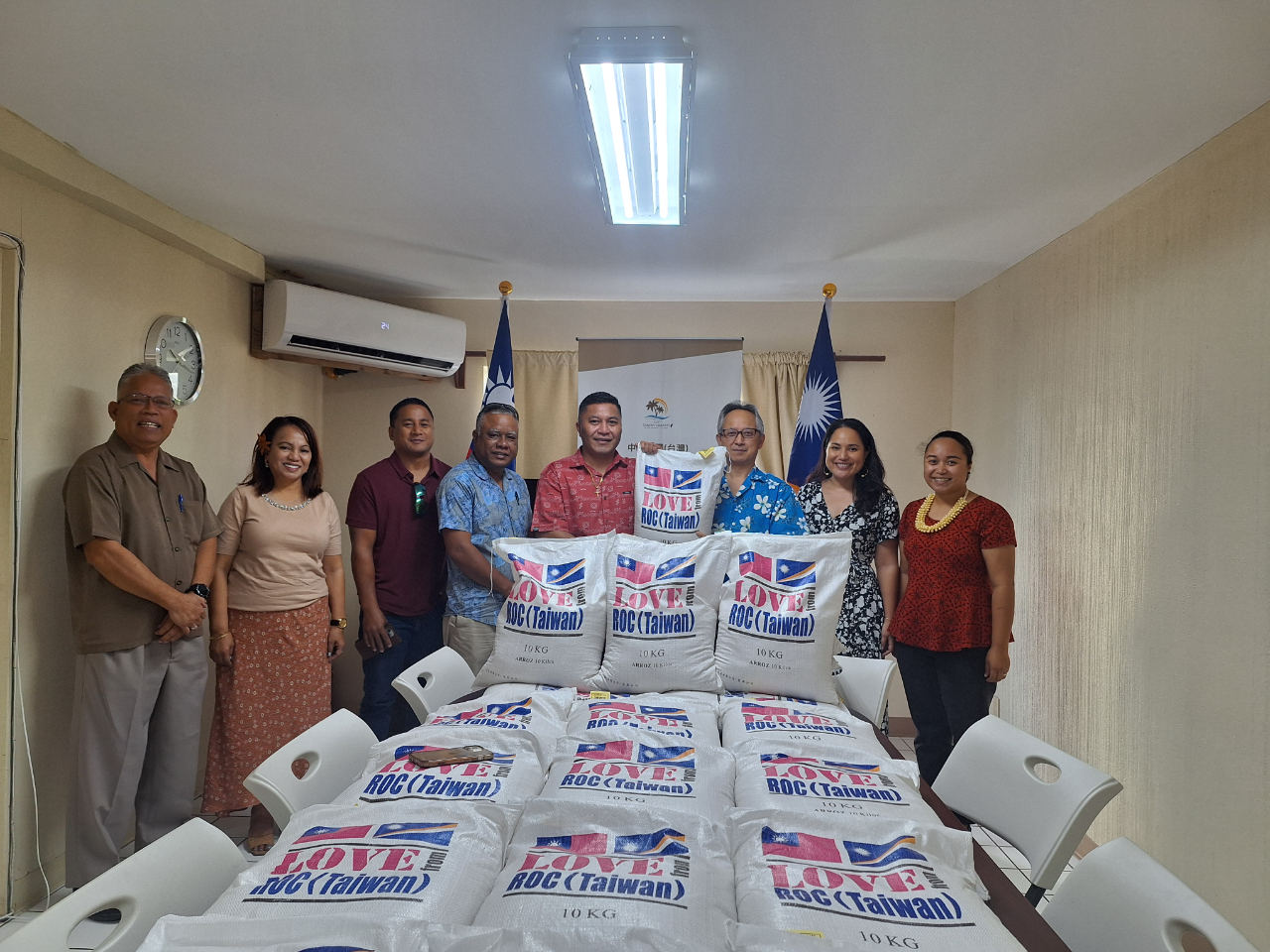 台灣捐贈40噸白米予馬紹爾群島，助力提升糧食安全- 駐馬紹爾群島共和國大使館Embassy of the Republic of China  (Taiwan), Majuro, Republic of the Marshall Islands