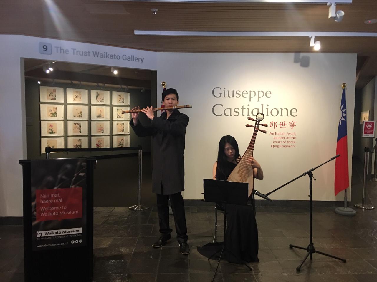 Taiwanese musicians Dr.Mu-Tzu HSU and Mr.Jeff LIN playing repertoire " Moonlight over the Autumn Lake ".