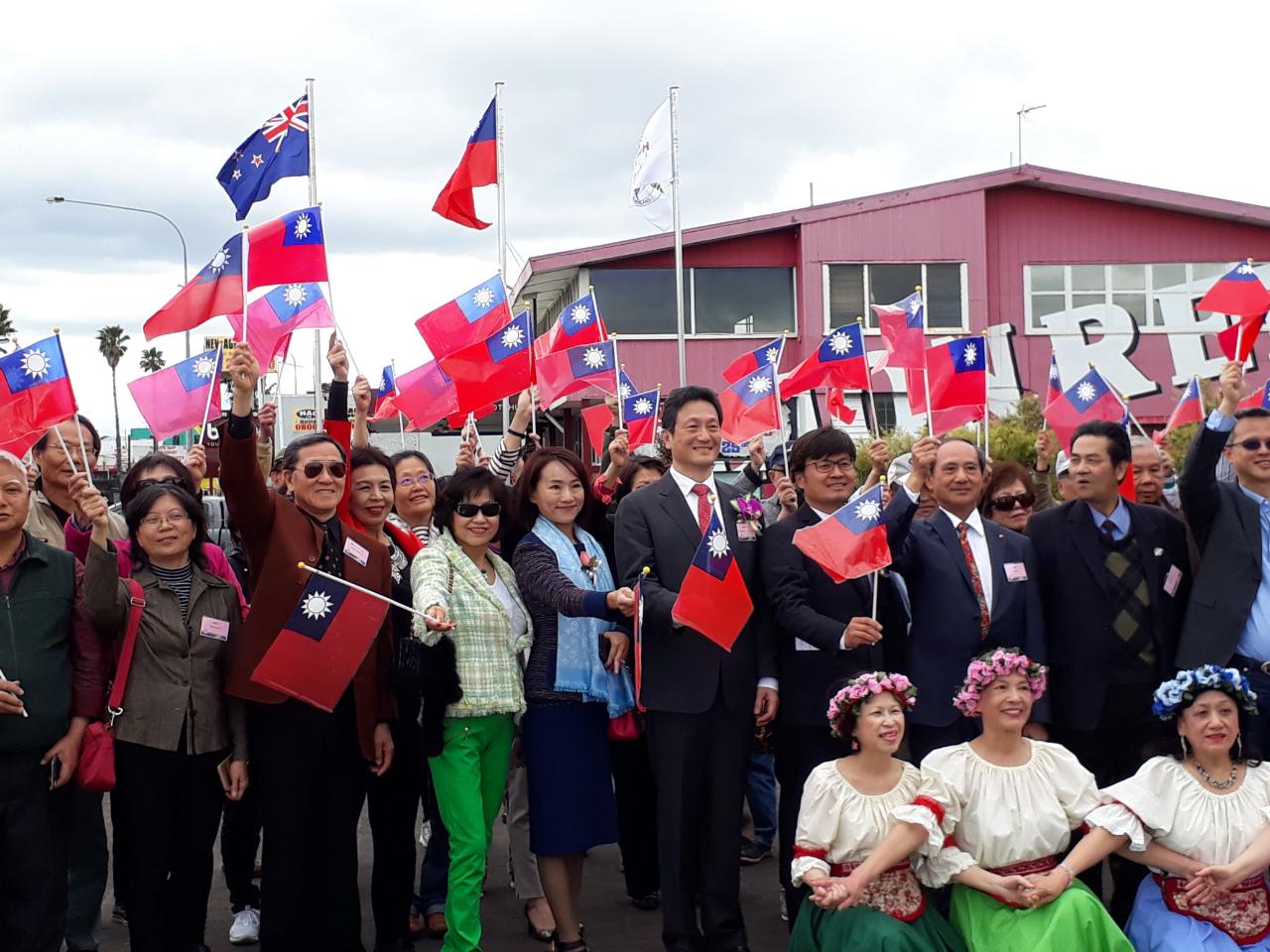 Group photo with all the fellow citizens of Republic of China living in New Zealand.