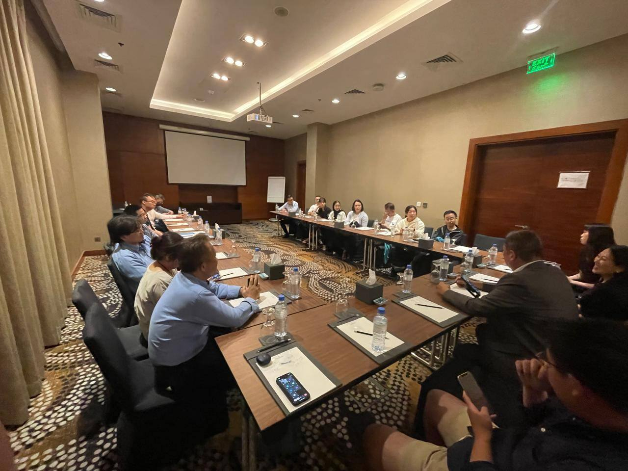 駐沙烏地阿拉伯代表處張代表治平前往卡達杜哈與當地僑胞舉行座談