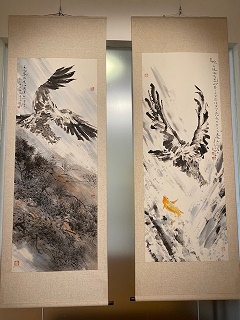 梁大使國新應邀參觀新加坡美術總會會長「梁振康古稀之年藝術展2021」