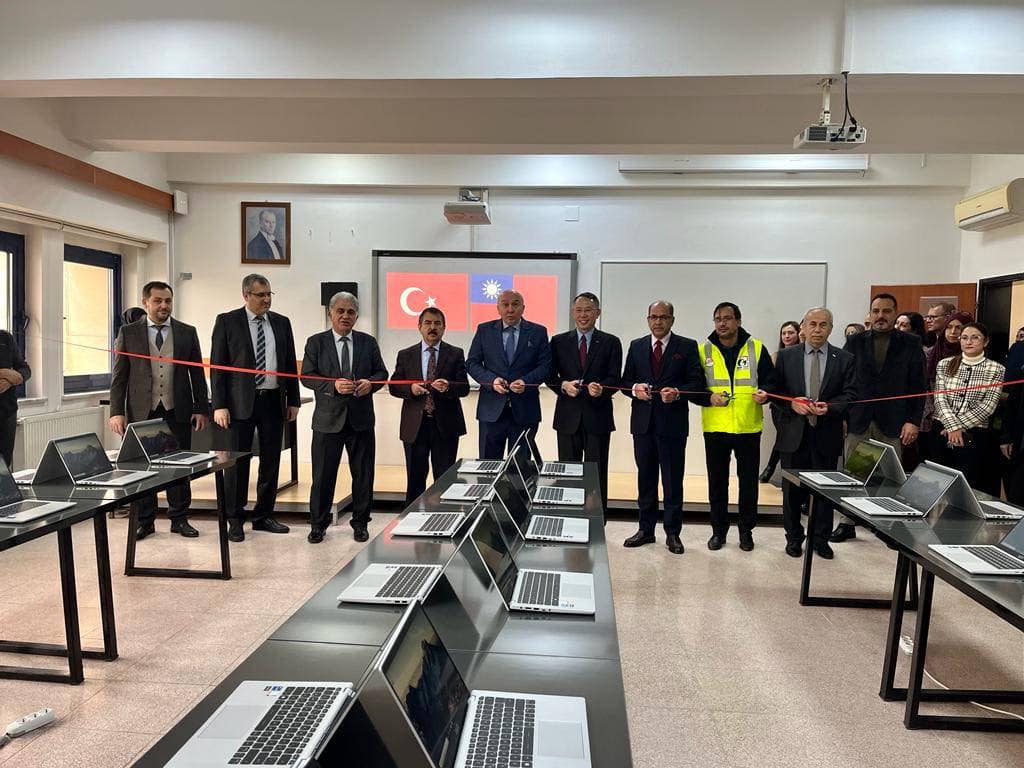 419571873_731951739036060_8815155439351016903_n