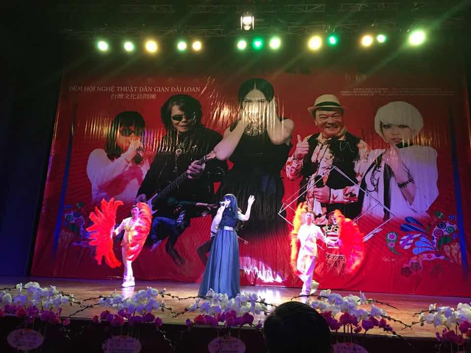 僑委會2016年春節文化訪問團胡志明市訪演