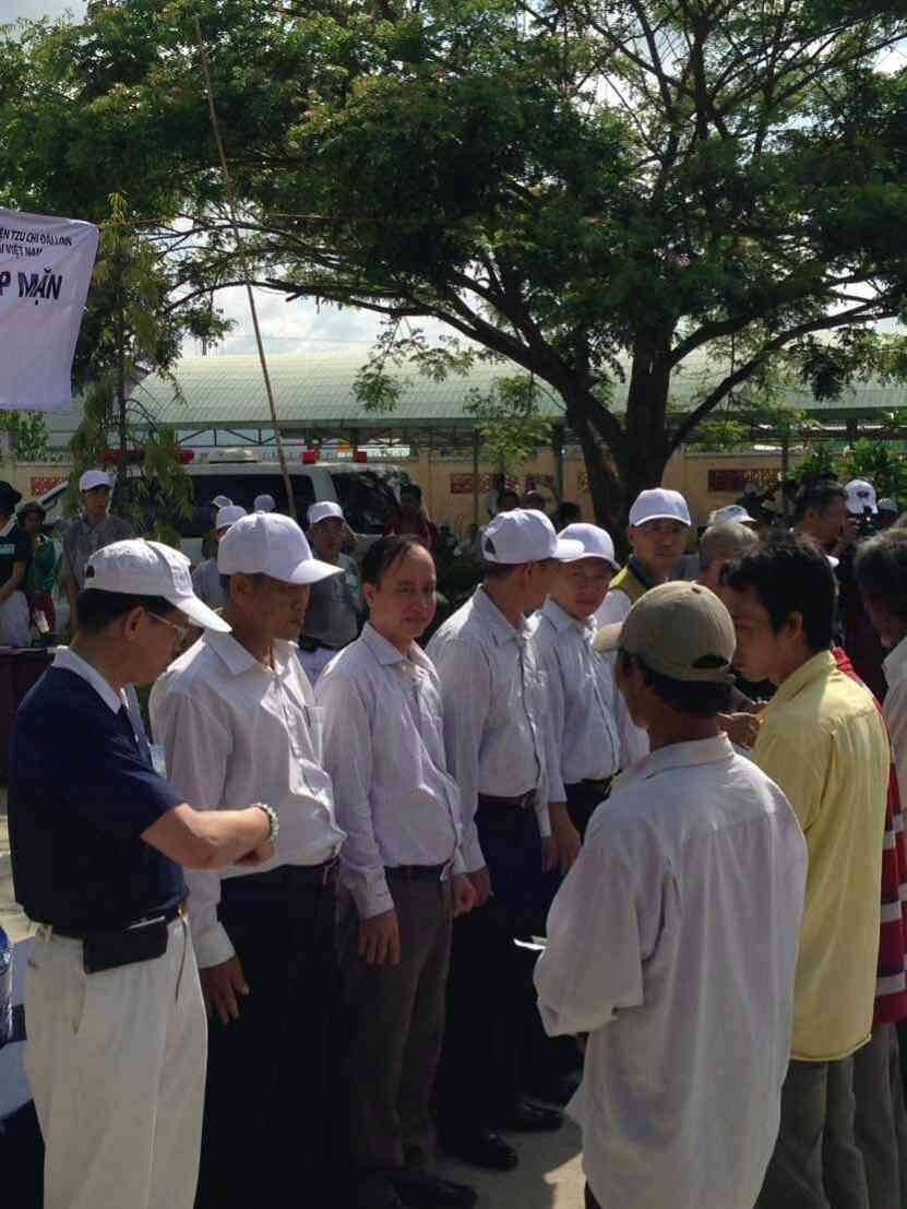 本處派員參加慈濟公德會越南聯絡處與越南檳椥省友誼協會所辦之乾旱賑災活動